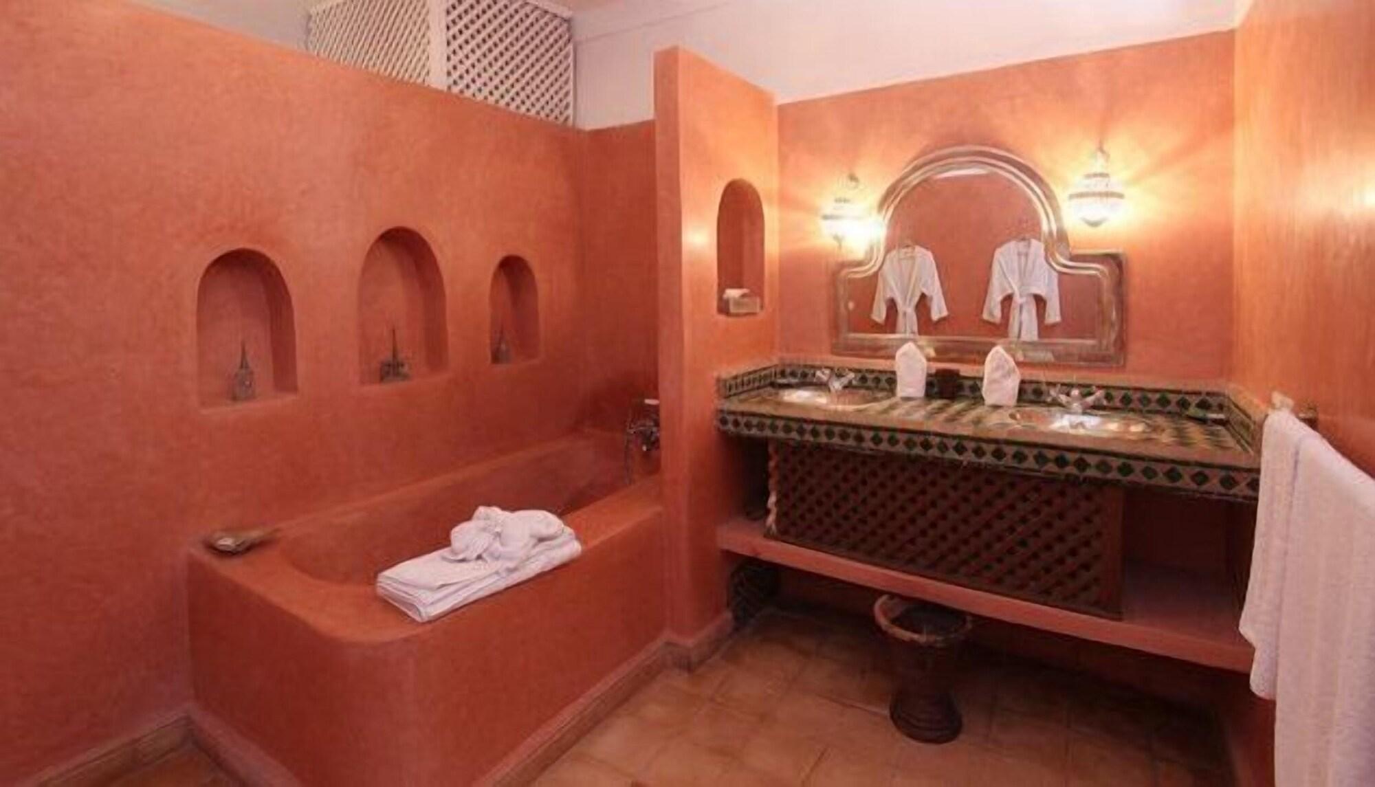 Sidi Ayoub Riad 4*